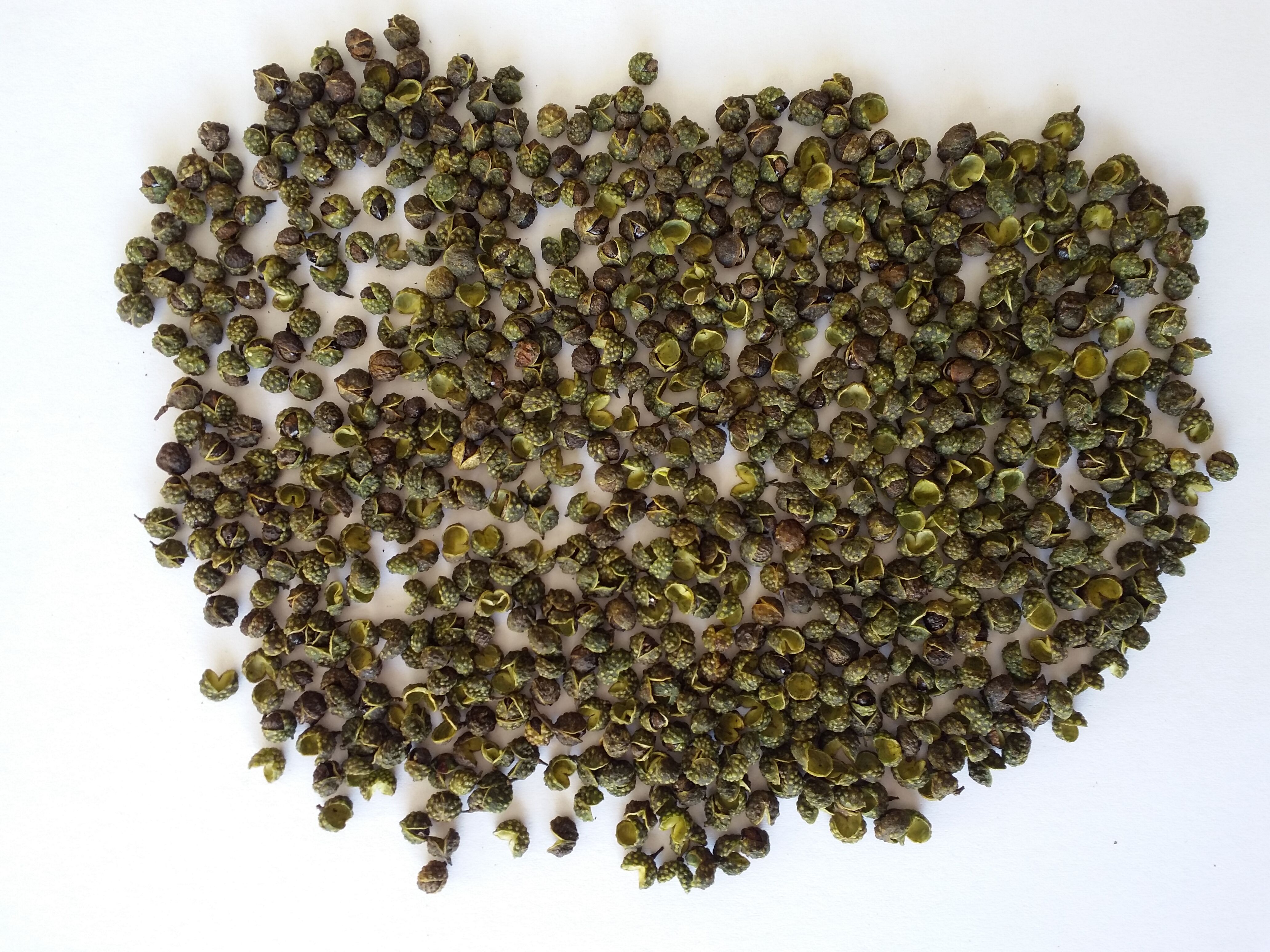 Spice seasoning green sichuan pepper whole peppercorns